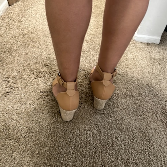 A New Day platforms - Picture 5 of 13